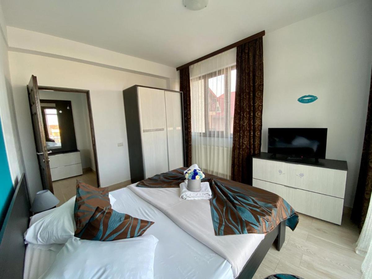 Apartament Ella T2 Apartment Navodari Bagian luar foto