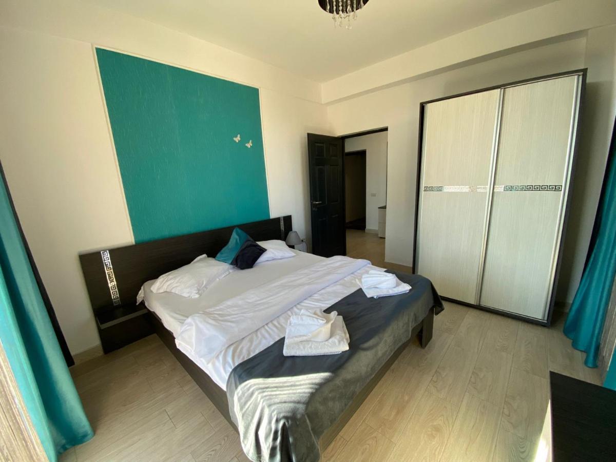 Apartament Ella T2 Apartment Navodari Bagian luar foto