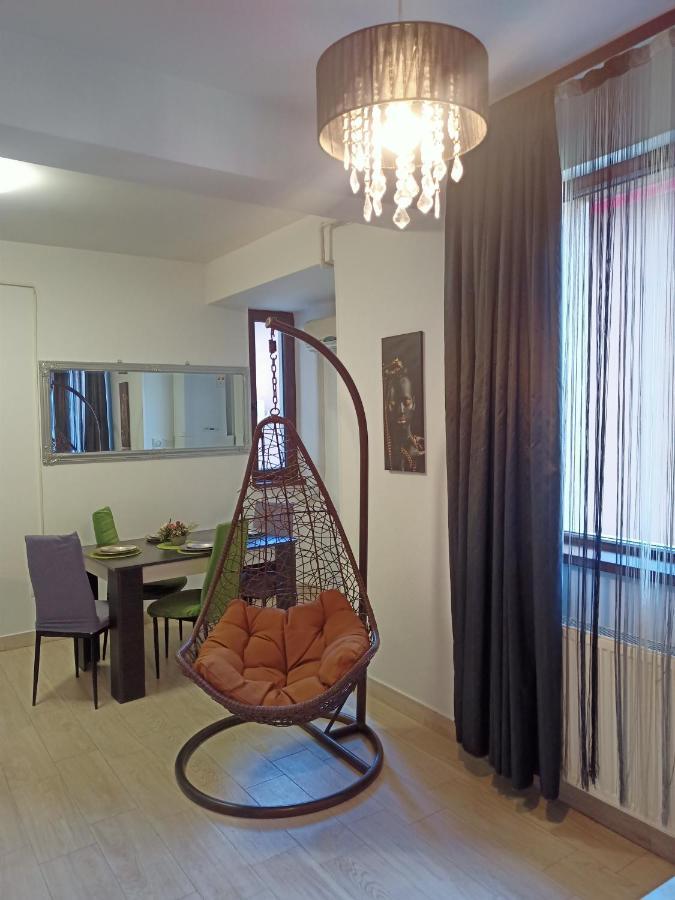 Apartament Ella T2 Apartment Navodari Bagian luar foto