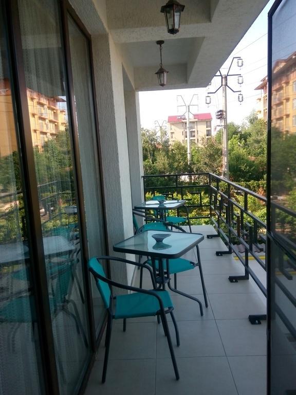 Apartament Ella T2 Apartment Navodari Bagian luar foto